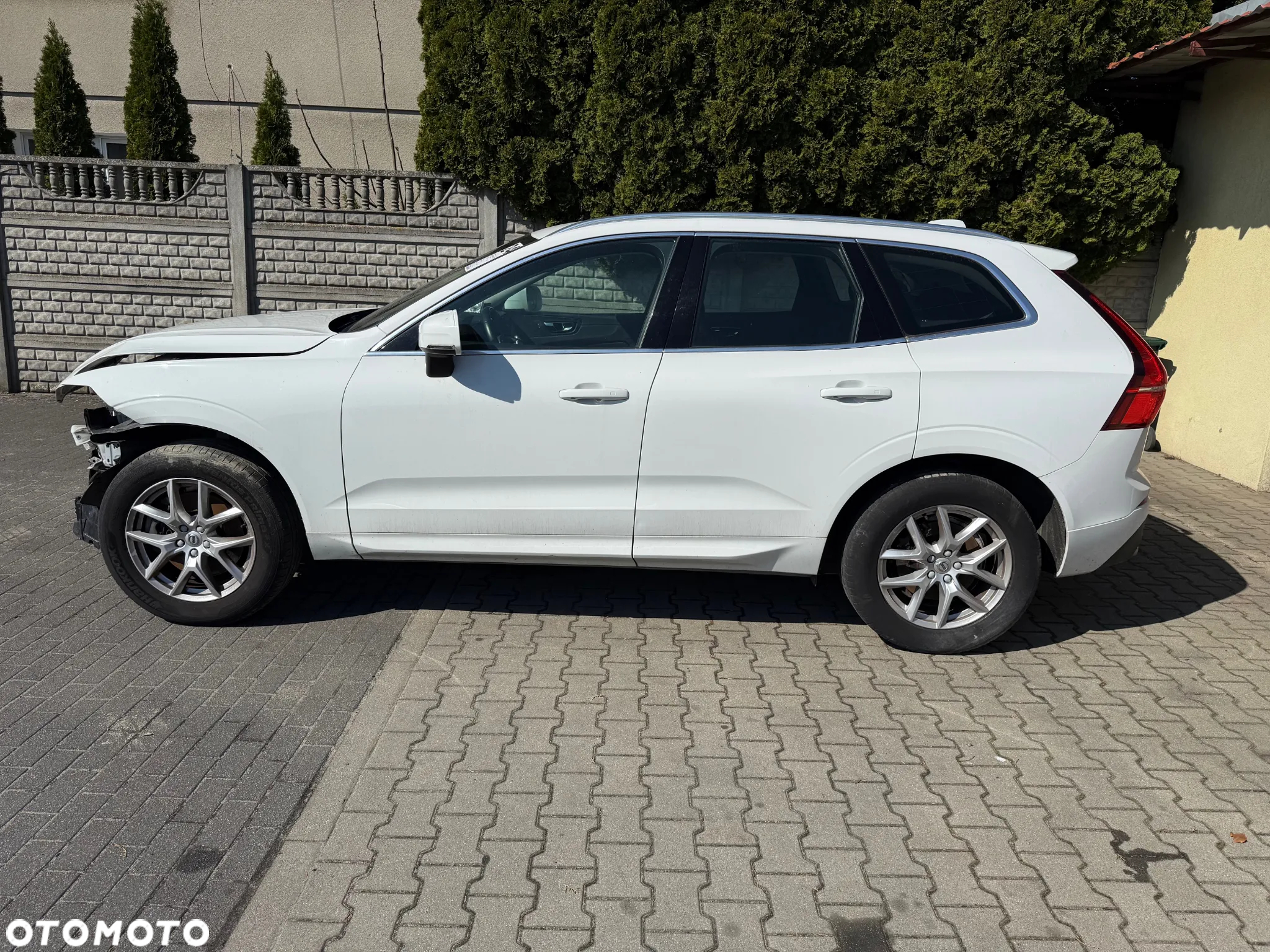 Volvo XC 60 D3 Momentum Pro - 5