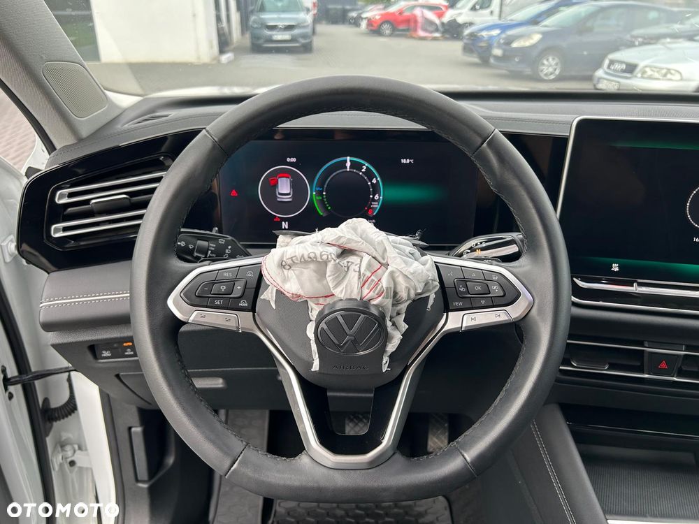 Volkswagen Tiguan 1.5 eHybrid PHEV 150kW Elegance DSG - 16