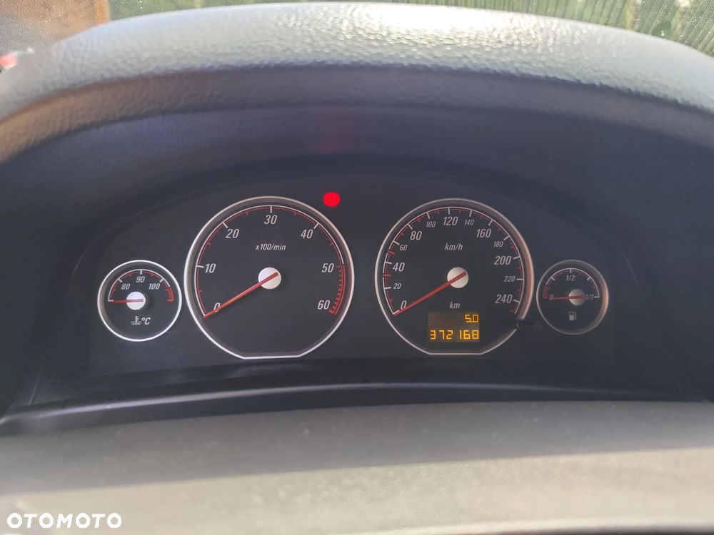 Opel Vectra 1.9 CDTI DPF Cosmo - 9