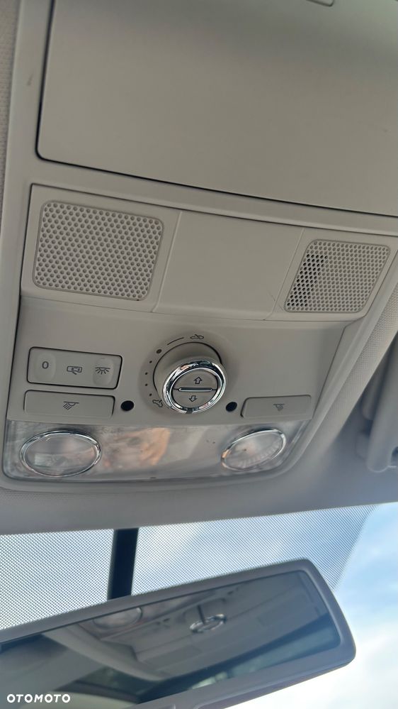 Skoda Superb 2.0 TDI DSG Elegance - 17