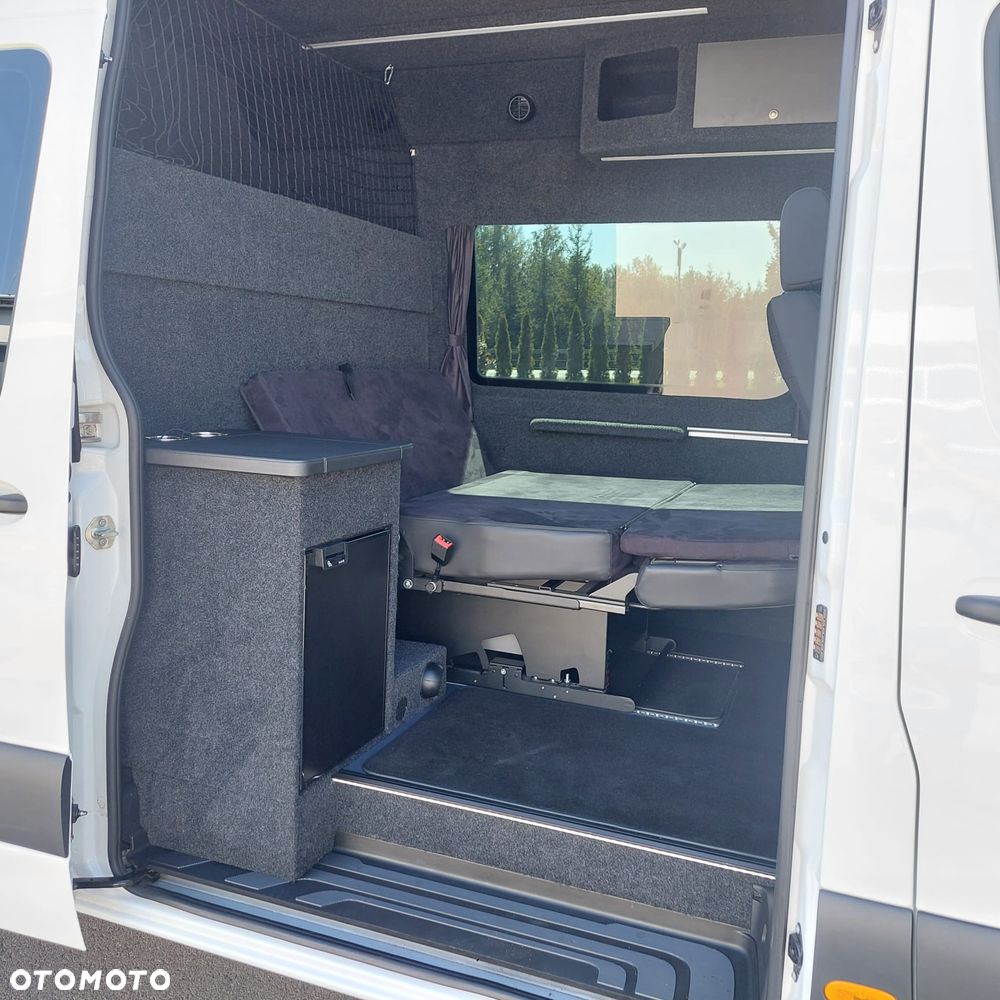 Mercedes-Benz Sprinter - 9