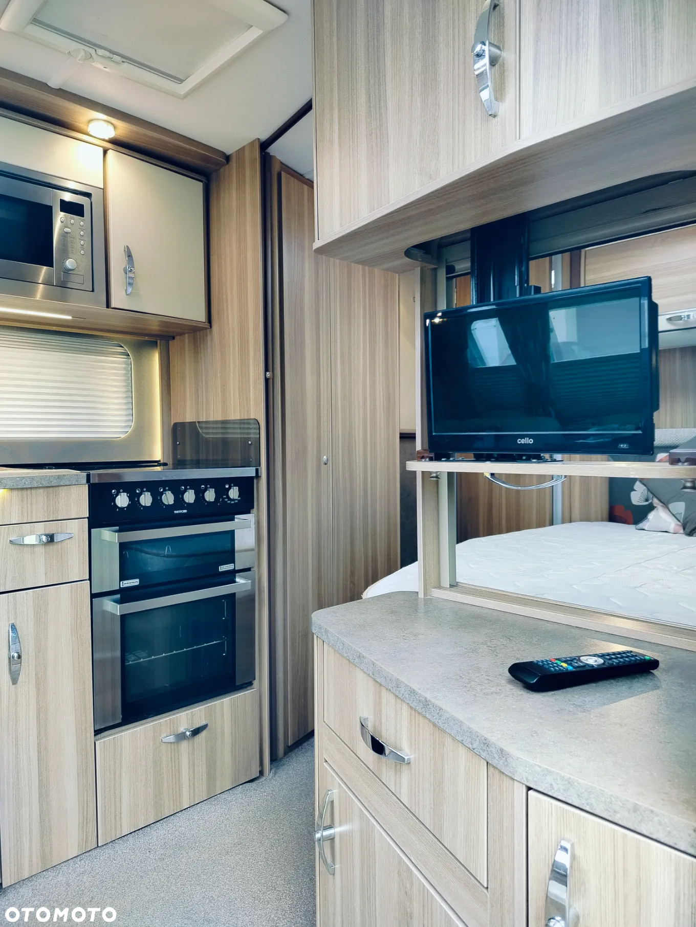 SWIFT Sterling Elite Amber - 5