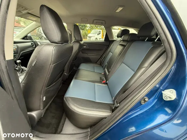 Toyota Auris 1.6 D-4D Design Edition - 22