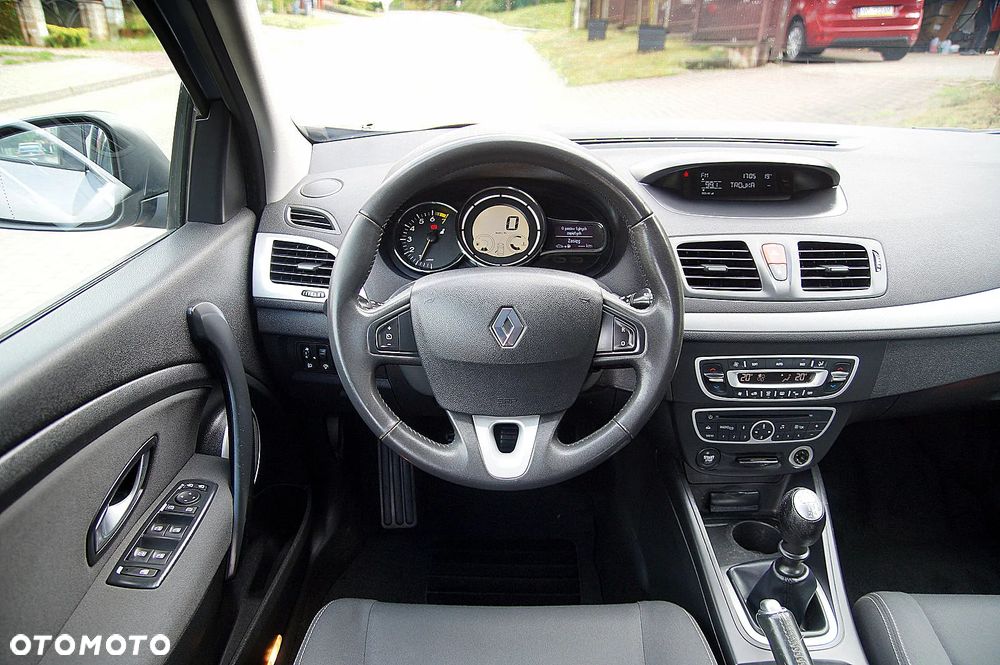 Renault Megane 1.6 16V 110 Dynamique - 12