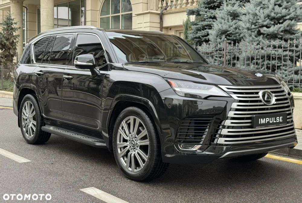 Lexus LX - 33