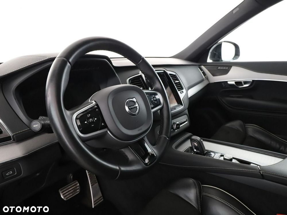 Volvo XC 90 - 15