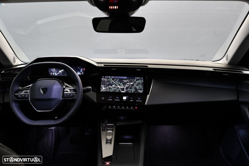 Peugeot 308 SW 1.2 PureTech Allure EAT8 - 21