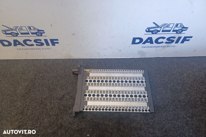 Calorifer incalzire electric 5Q0963235C 5Q0963235C Volkswagen VW Pass - 2