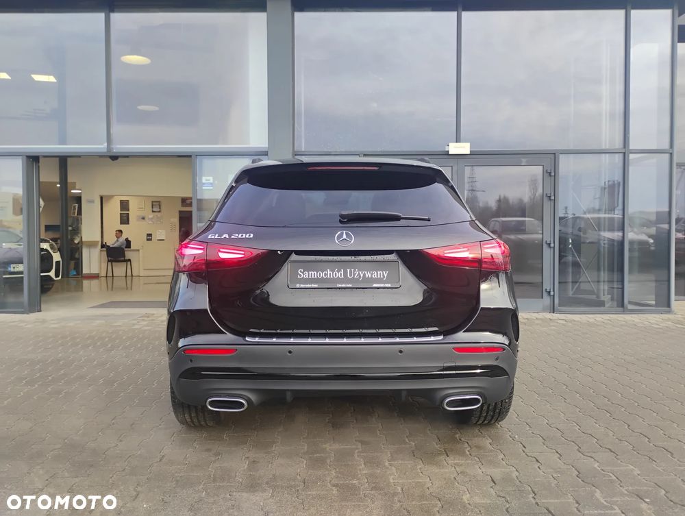 Mercedes-Benz GLA 200 mHEV AMG Line 7G-DCT - 6