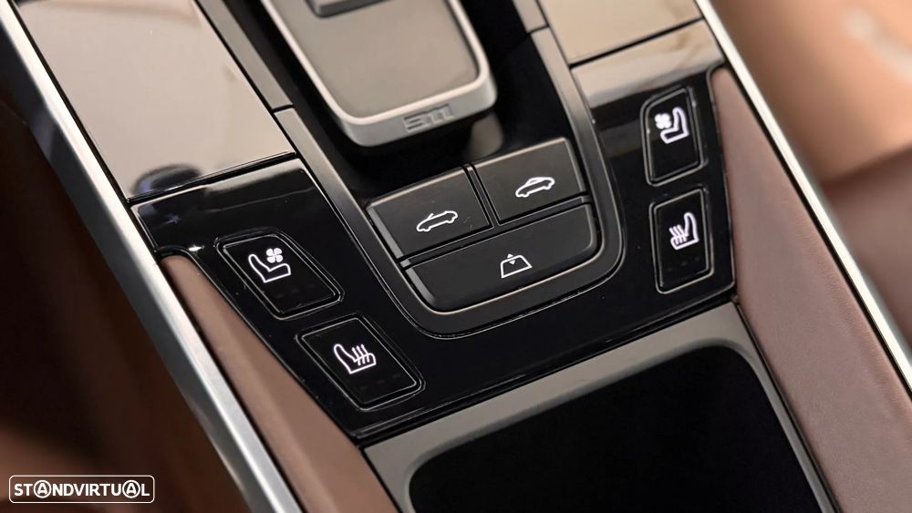 Porsche 911 (992) Turbo S PDK - 37