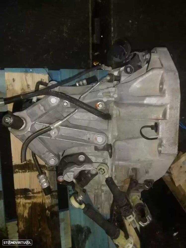 CAIXA VELOCIDADES DACIA SANDERO 2012 -JR5351 - 2