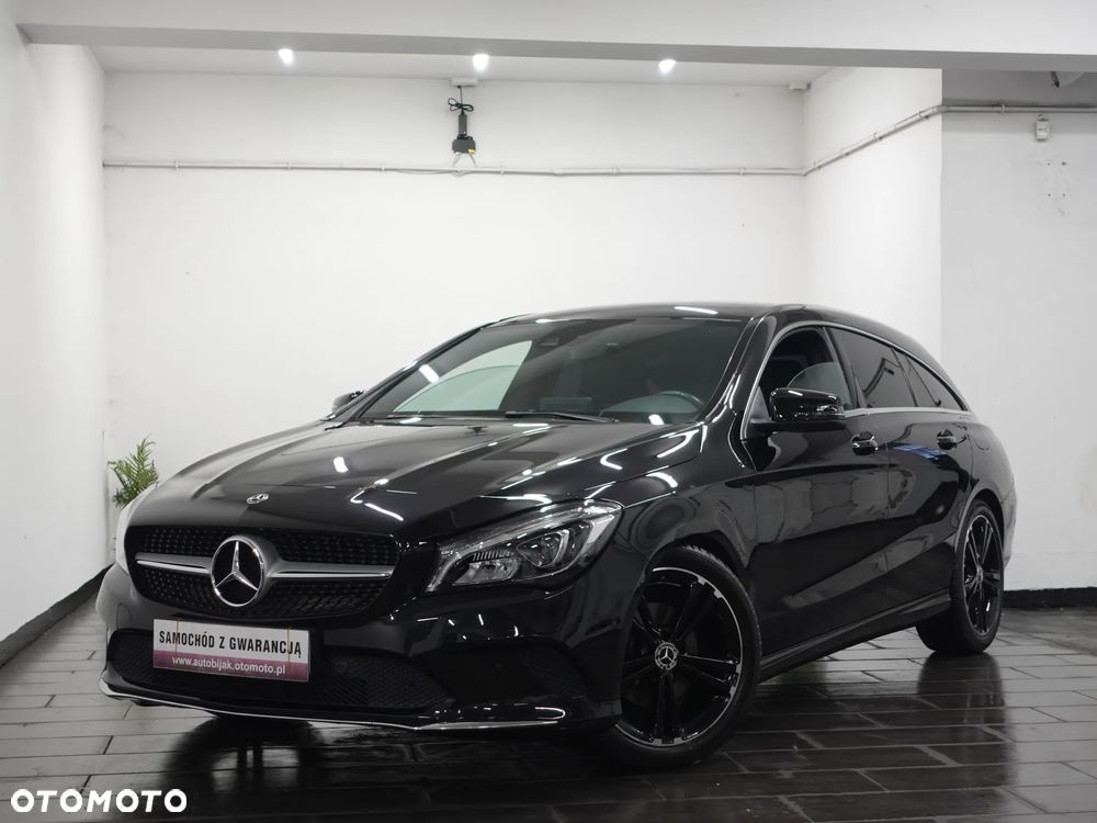 Mercedes-Benz CLA 180 7G-DCT - 16