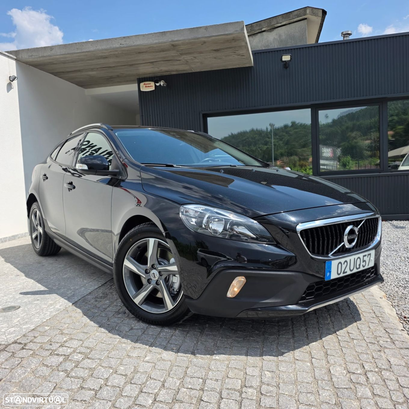 Volvo V40 Cross Country 2.0 D2 - 4