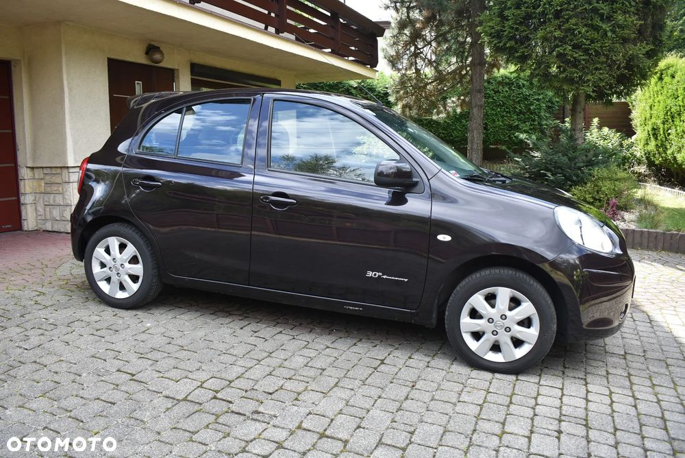 Nissan Micra - 1