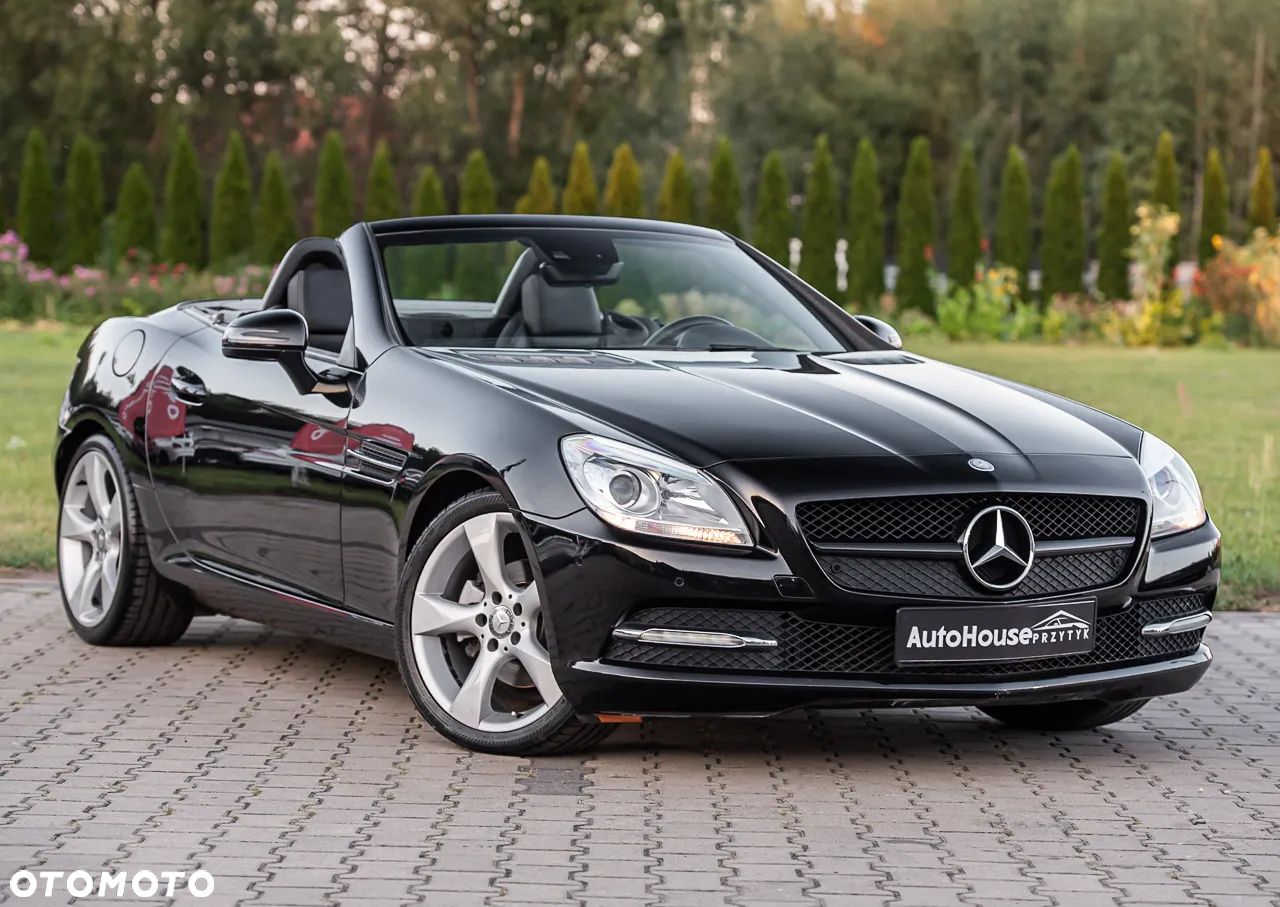 Mercedes-Benz SLK 200 (BlueEFFICIENCY) 7G-TRONIC CarbonLOOK Edition - 1