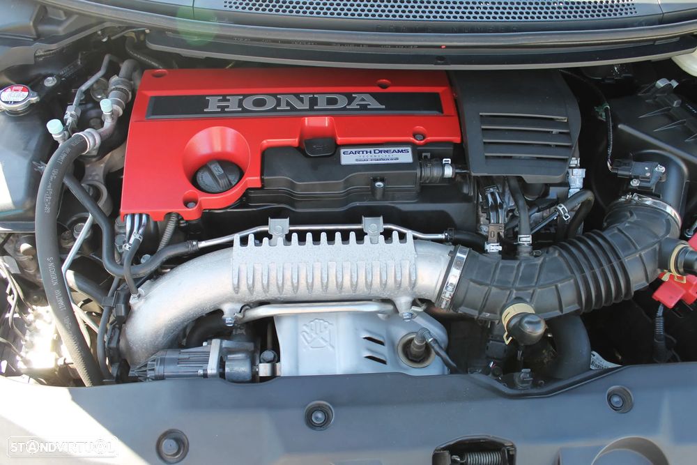 Honda Civic 2.0 VTEC Turbo Type R - 40