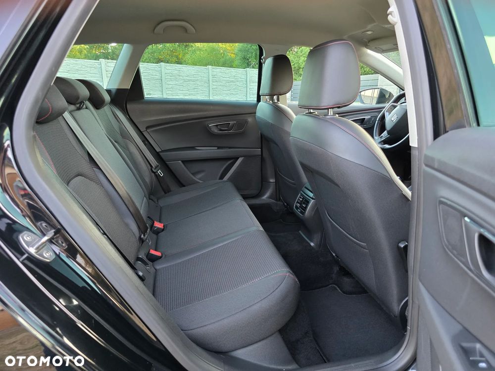 Seat Leon 2.0 TDI DPF Start&Stop DSG FR - 27