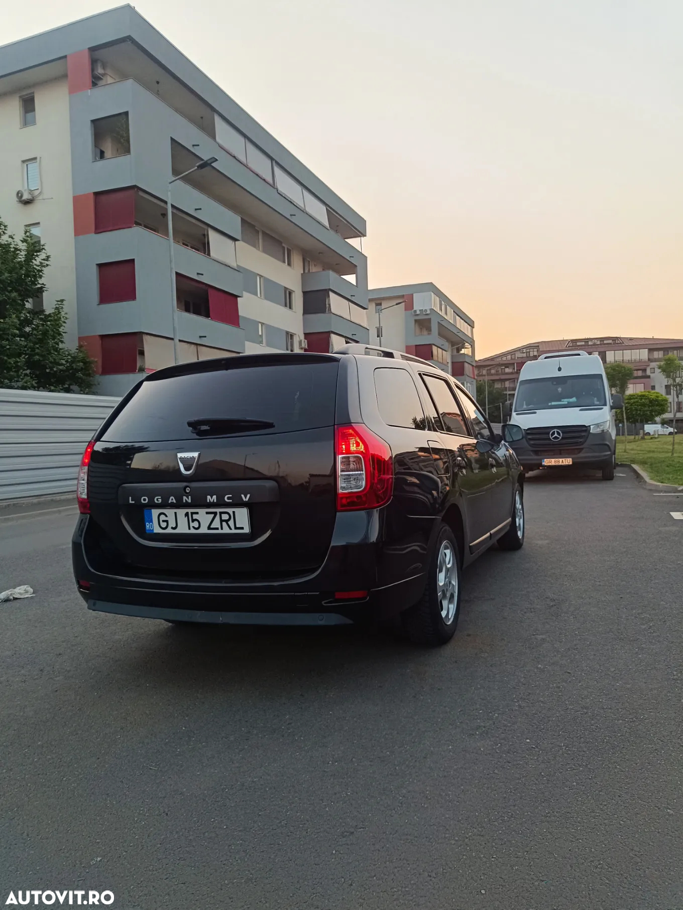 Dacia Logan MCV TCe 90 Prestige - 4