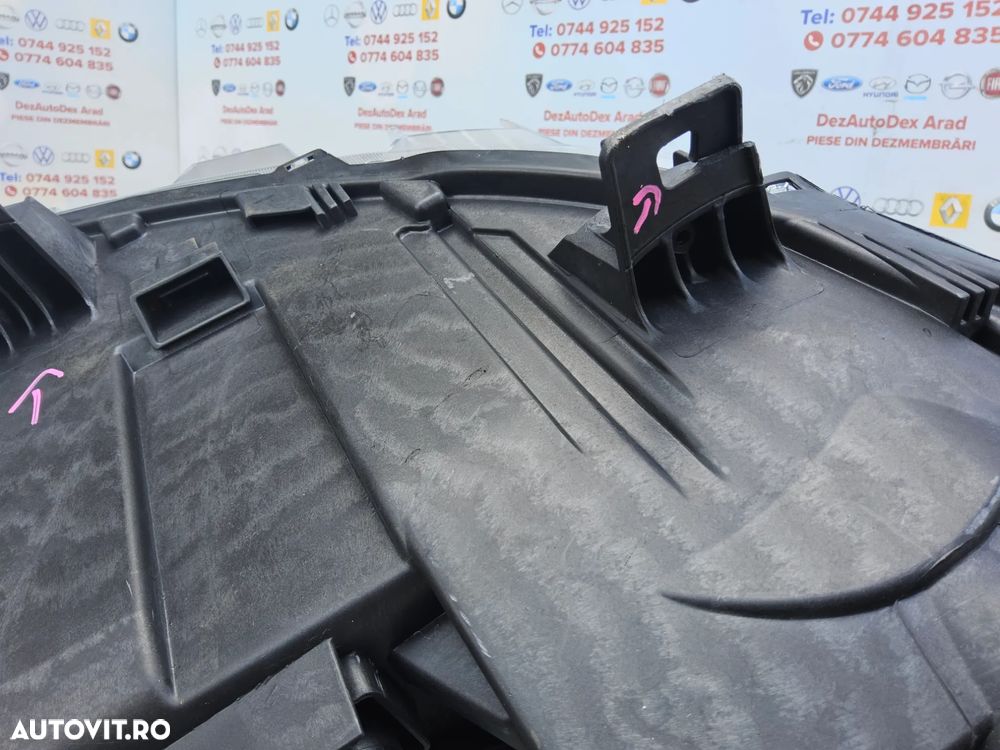 Far stânga Mercedes Sprinter w907 cod a9109060000 far stânga w910 mici defecte - 5