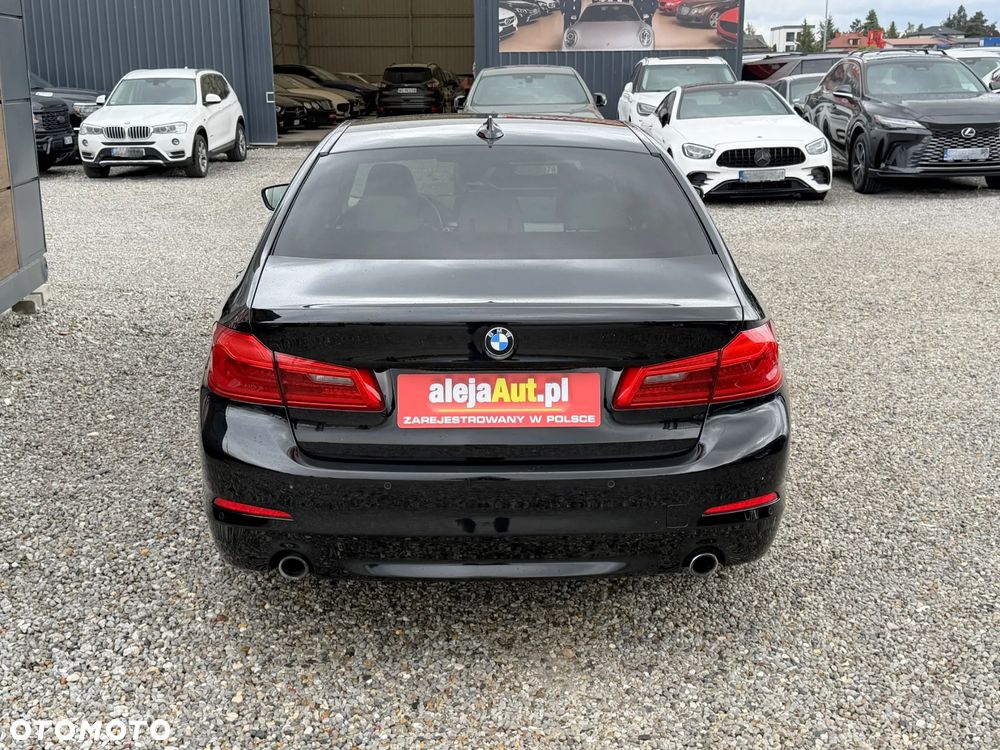 BMW Seria 5 520d - 12