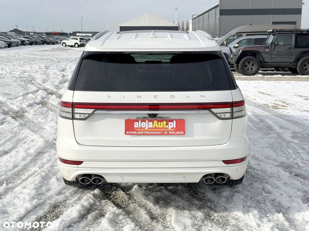 Lincoln Aviator - 15