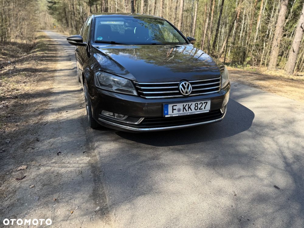 Volkswagen Passat 2.0 TDI DPF Comfortline - 2