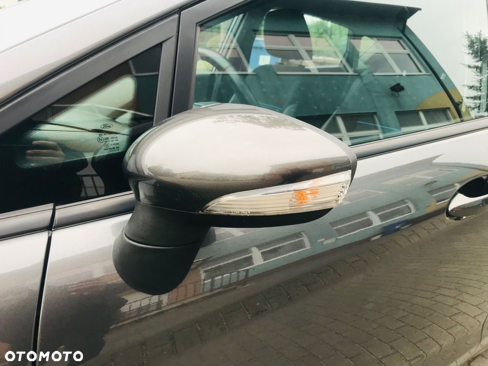 Ford Fiesta 1.0 Champions Edition - 10