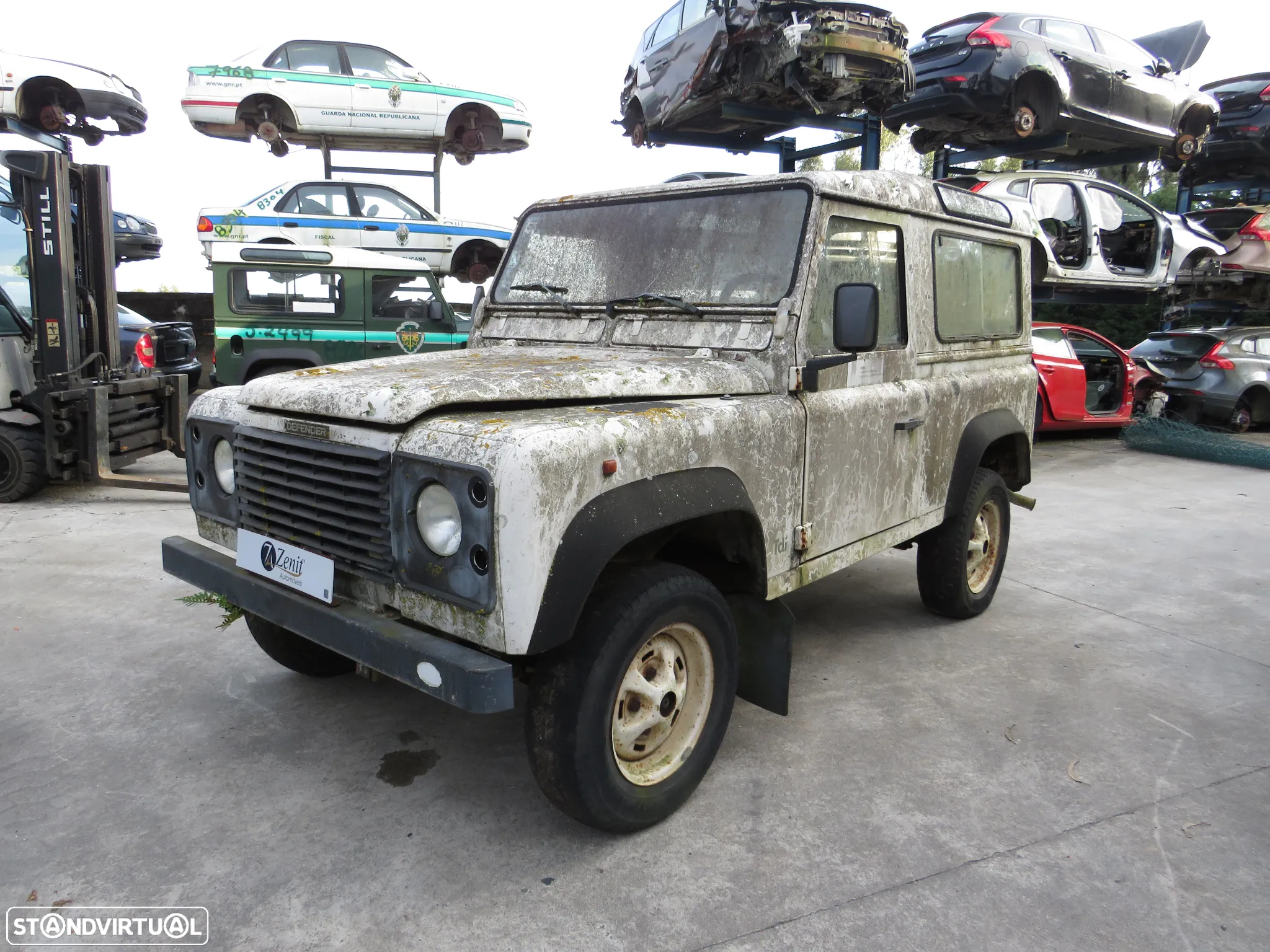 Land Rover Defender 90 2.5 TDI (113 CV) 1996  - Peças Usadas (8920) - 2