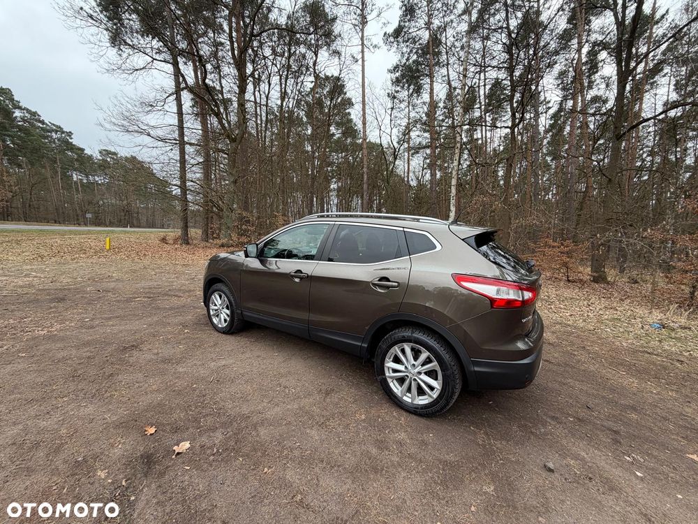 Nissan Qashqai 1.6 DCi 4x4 Tekna EU6 - 4