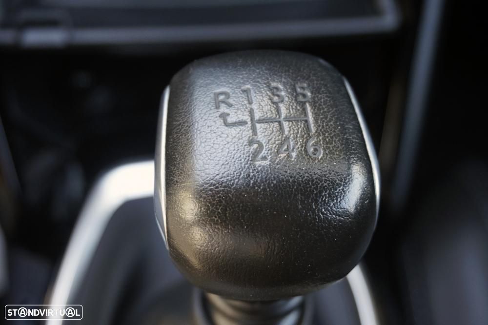 Peugeot 208 1.2 PureTech GT - 23