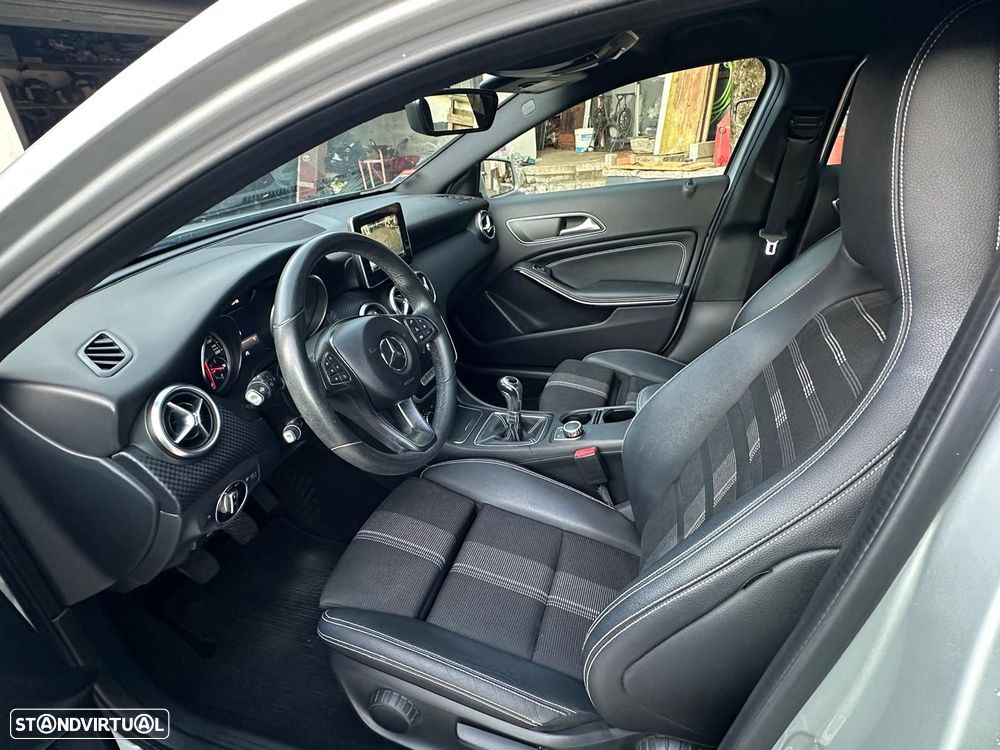 Mercedes-Benz A 180 d Fleet Pack Urban - 11