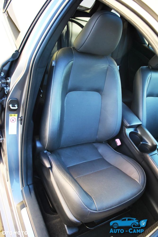 Lexus CT 200h F Sport - 12