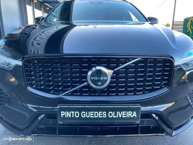 Volvo XC 60 2.0 B5 R-Design AWD - 18