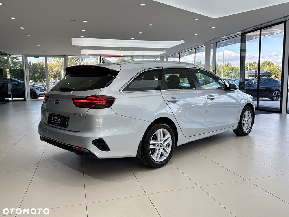 Kia Ceed - 5