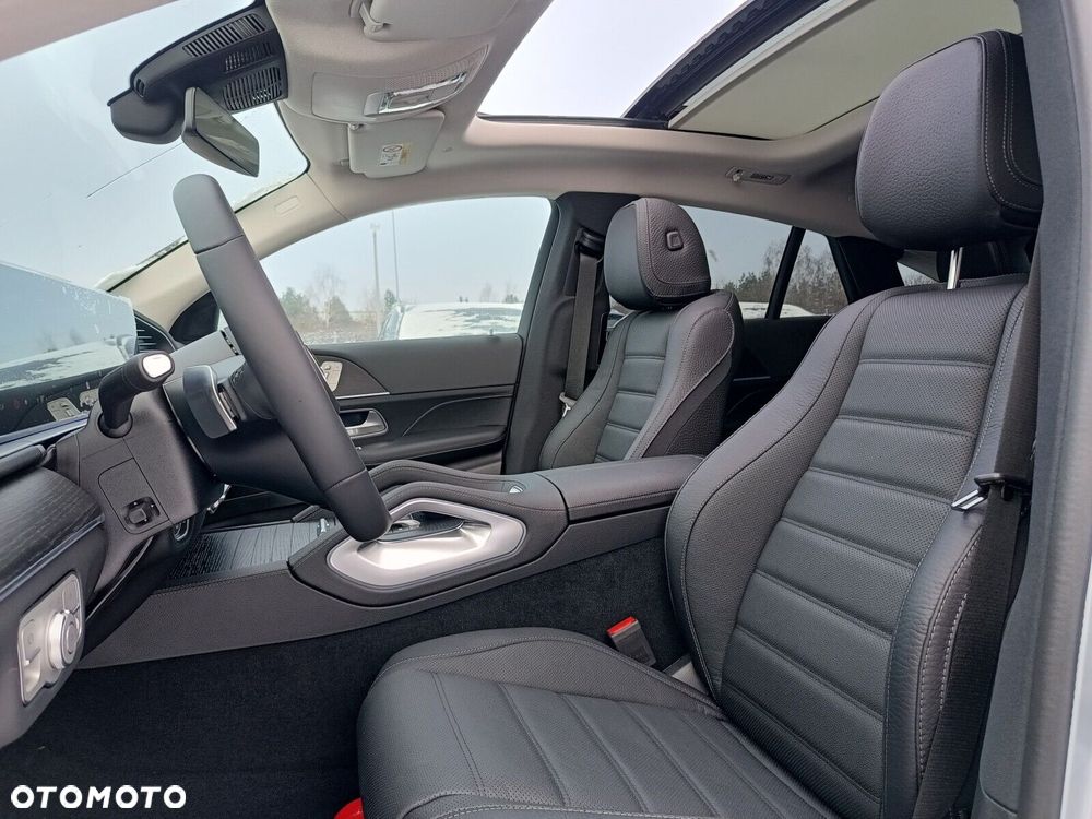 Mercedes-Benz GLE - 22