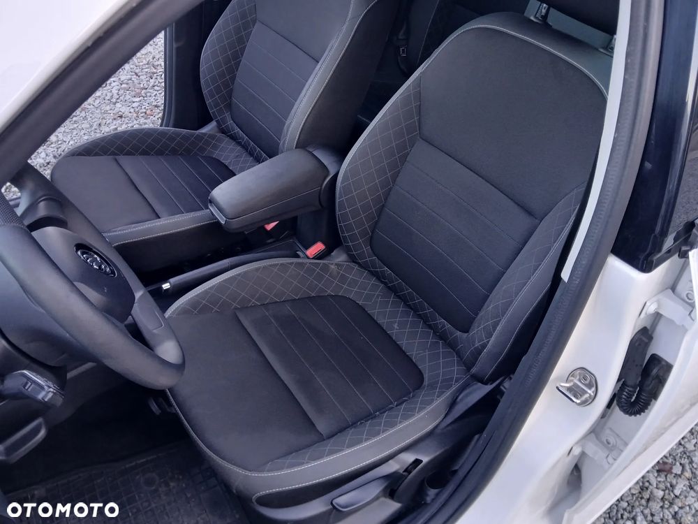 Skoda Fabia 1.0 TSI Ambition - 17