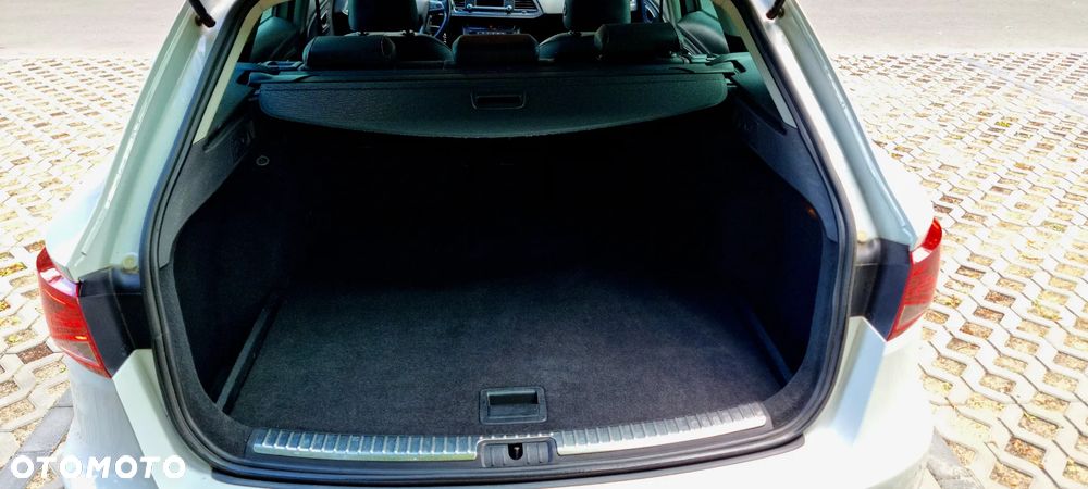 Seat Leon 2.0 TDI DPF Start&Stop DSG FR - 22