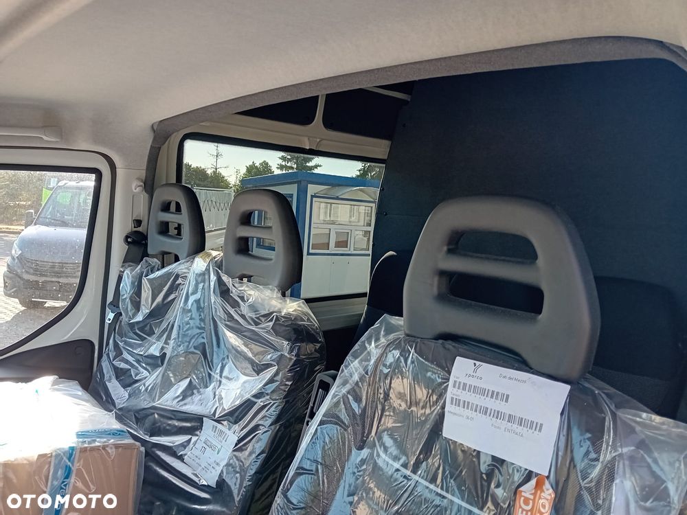 Iveco DAILY 35S18HV L4H2 3.0 180KM Brygadówka - 11