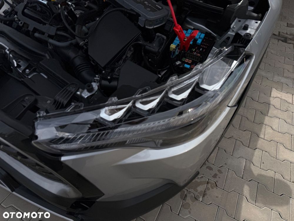 Toyota Corolla Cross 2.0 Hybrid Premiere Edition AWD - 16