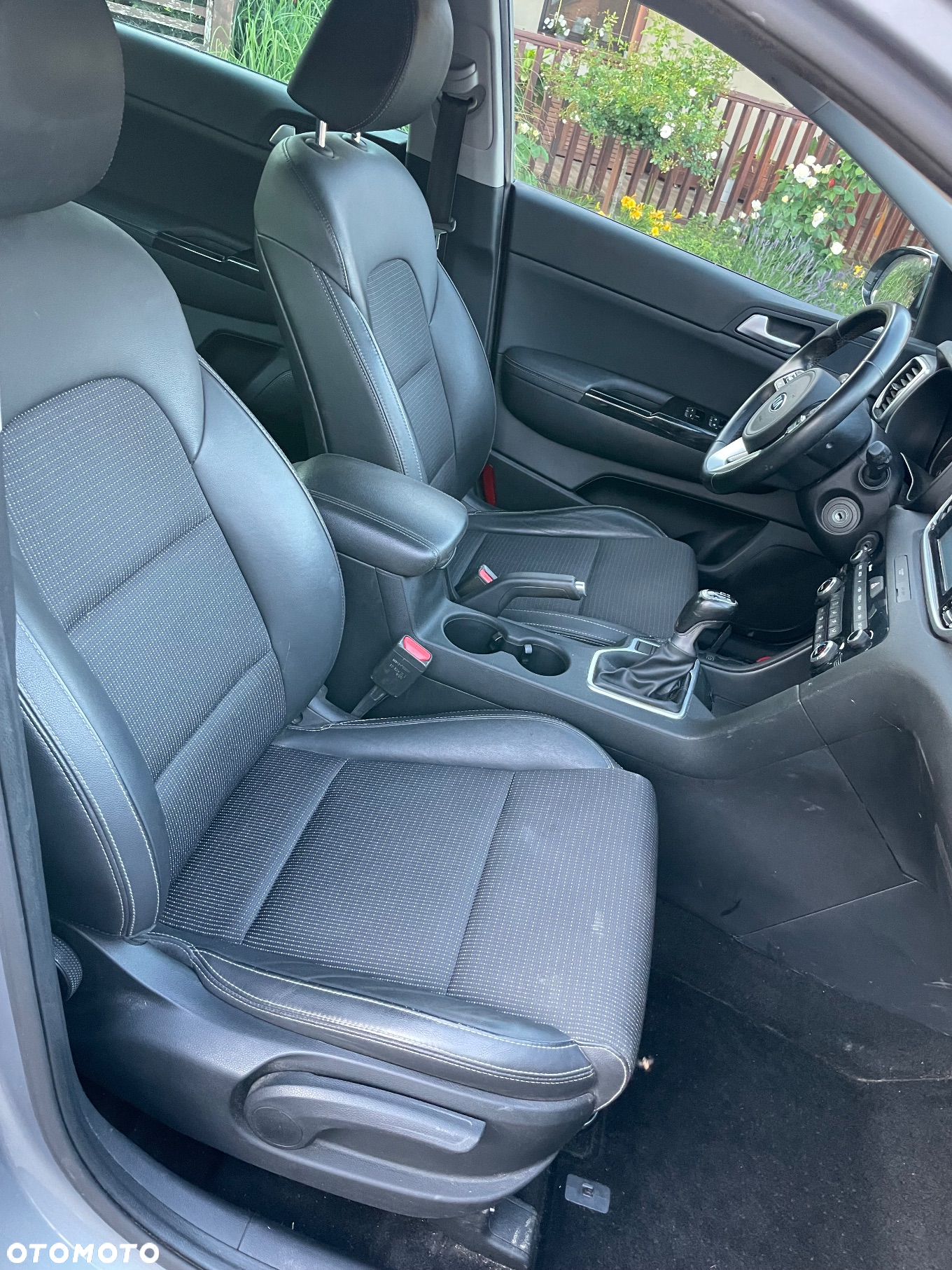 Kia Sportage 1.6 CRDI AWD Eco-Dynamics+ (48V M-H) SPIRIT - 8