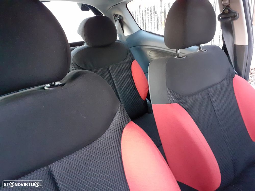 Citroën C2 1.4 HDi VTR - 11