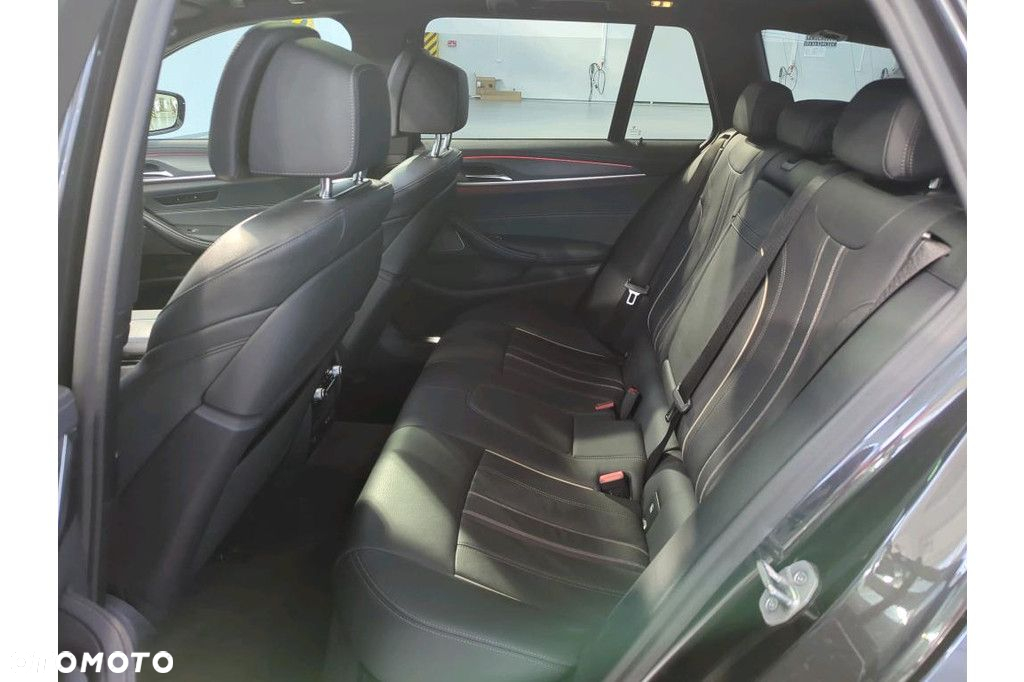 BMW Seria 5 - 11