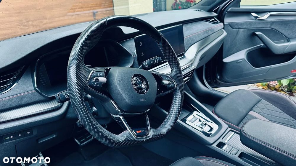 Skoda Octavia 2.0 TSI RS 245 DSG - 20