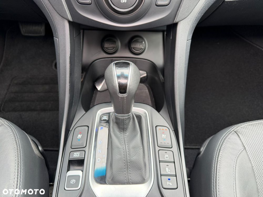 Hyundai Santa Fe Grand 2.2 CRDI 4WD Automatik Premium - 25