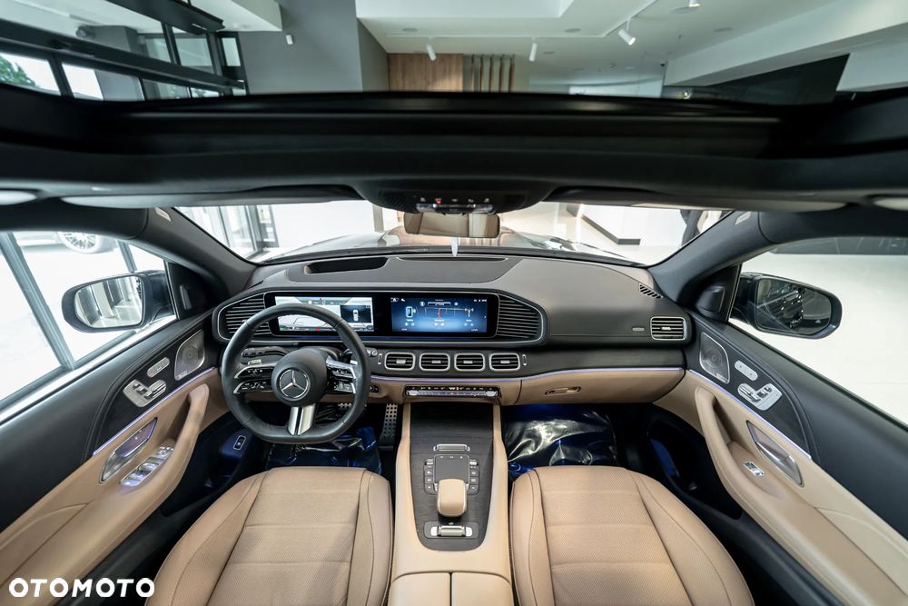 Mercedes-Benz GLS - 34