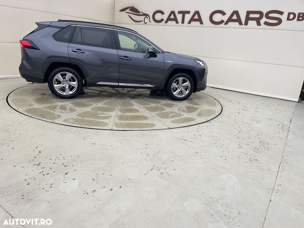 Toyota RAV4 - 17