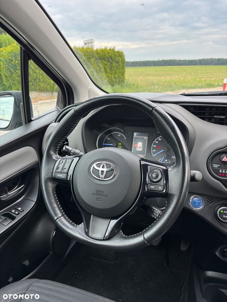 Toyota Yaris 1.5 VVT-i - 12