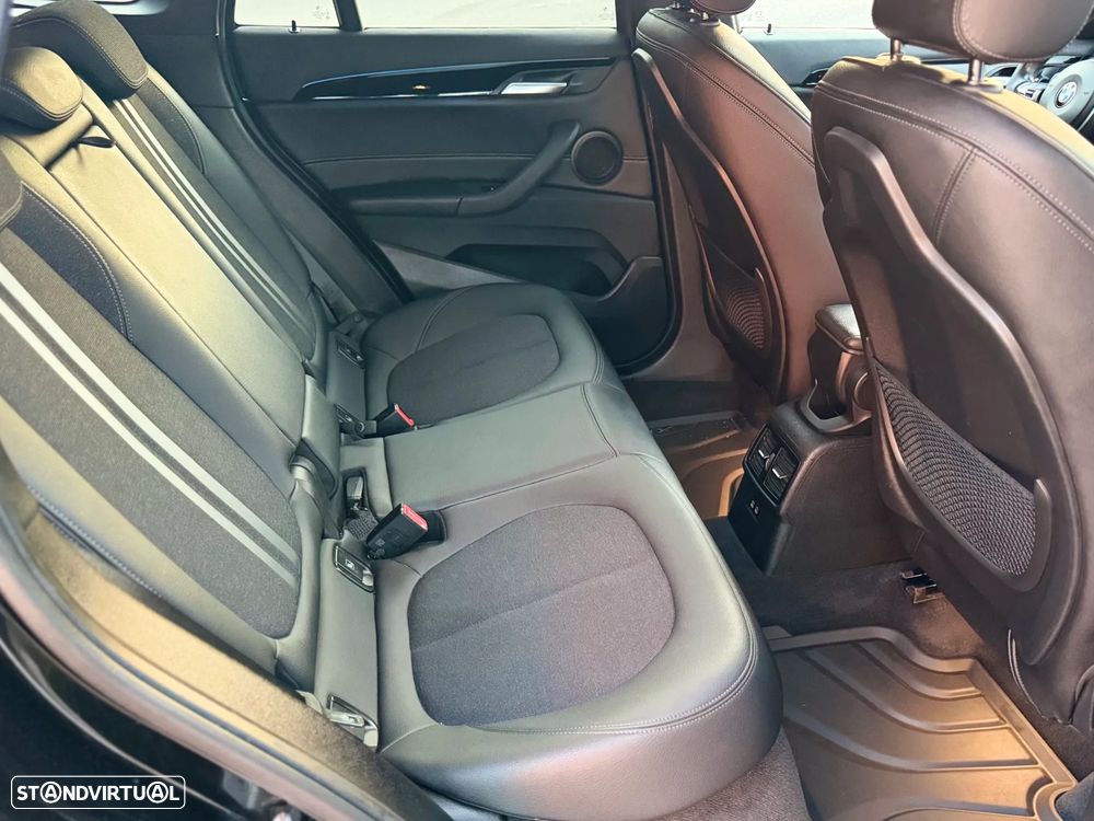BMW X1 25 e xDrive Pack M - 9