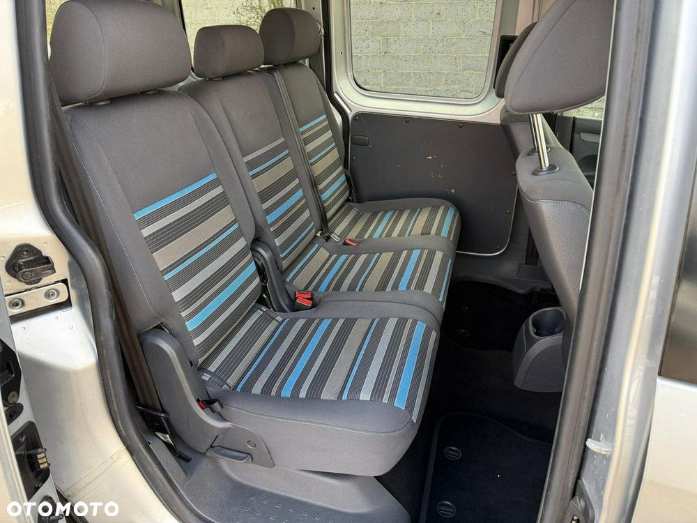 Volkswagen Caddy - 12