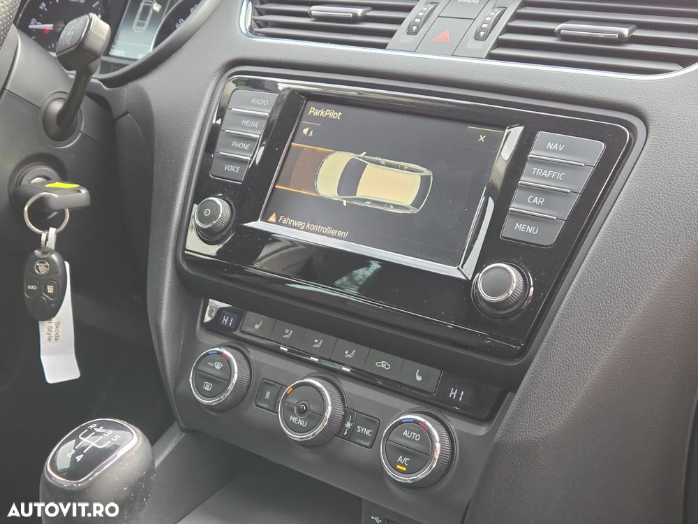 Skoda Octavia 1.6 TDI (Green tec) Style - 15